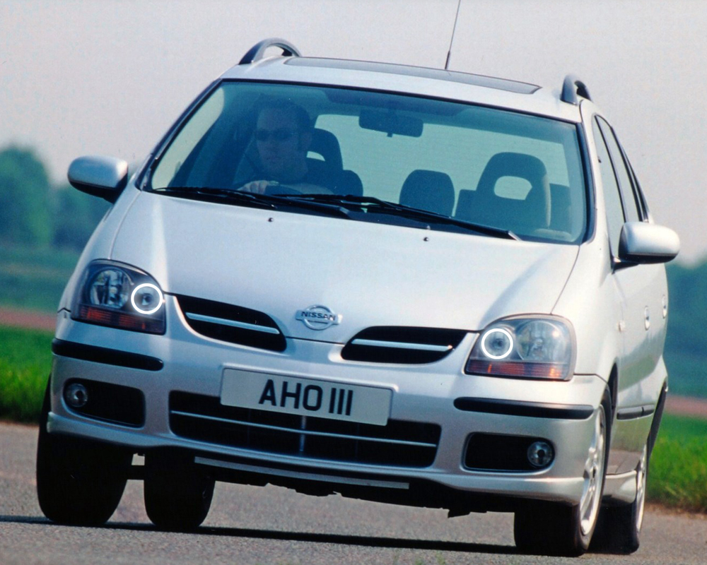 Nissan Almera Tino