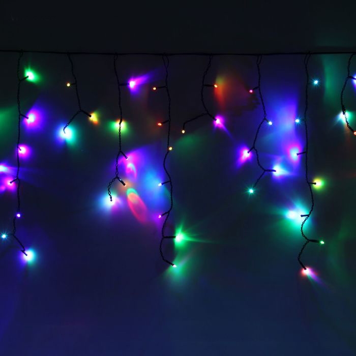   Гирлянда наружная "Бахрома" 60Led RGB (темная нить)