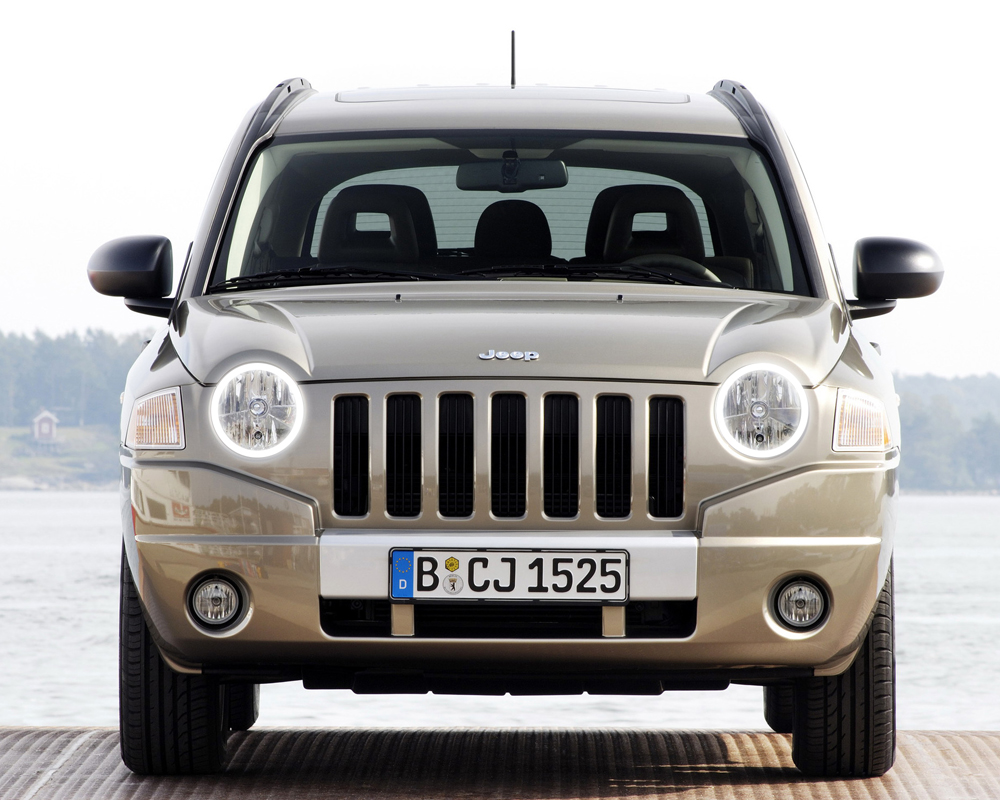 Ангельские глазки на Jeep Liberty 2007-2015