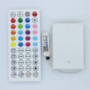   Контроллер RGB 44-кнопочный Bluetooth с батарейным отсек для ленты RGB 5V DC